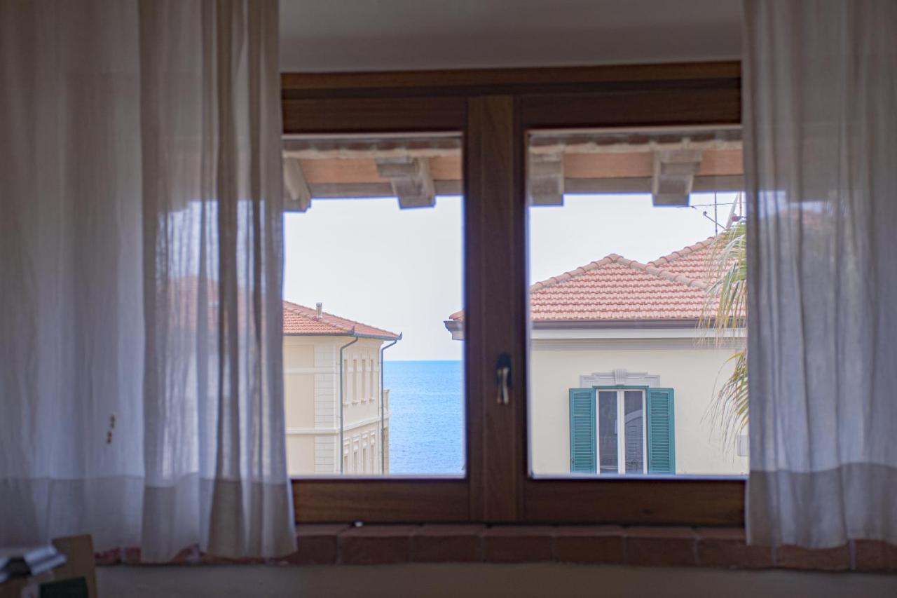 דירות Casa Velia 78Mq A 30 Metri Dal Mare Di סן וינצ'נזו מראה חיצוני תמונה